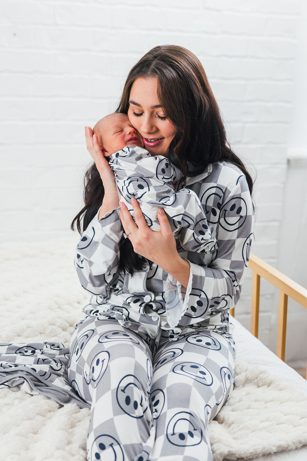 Bamboo Smiley Days Double Sided Blanket | Sparkle in Pink