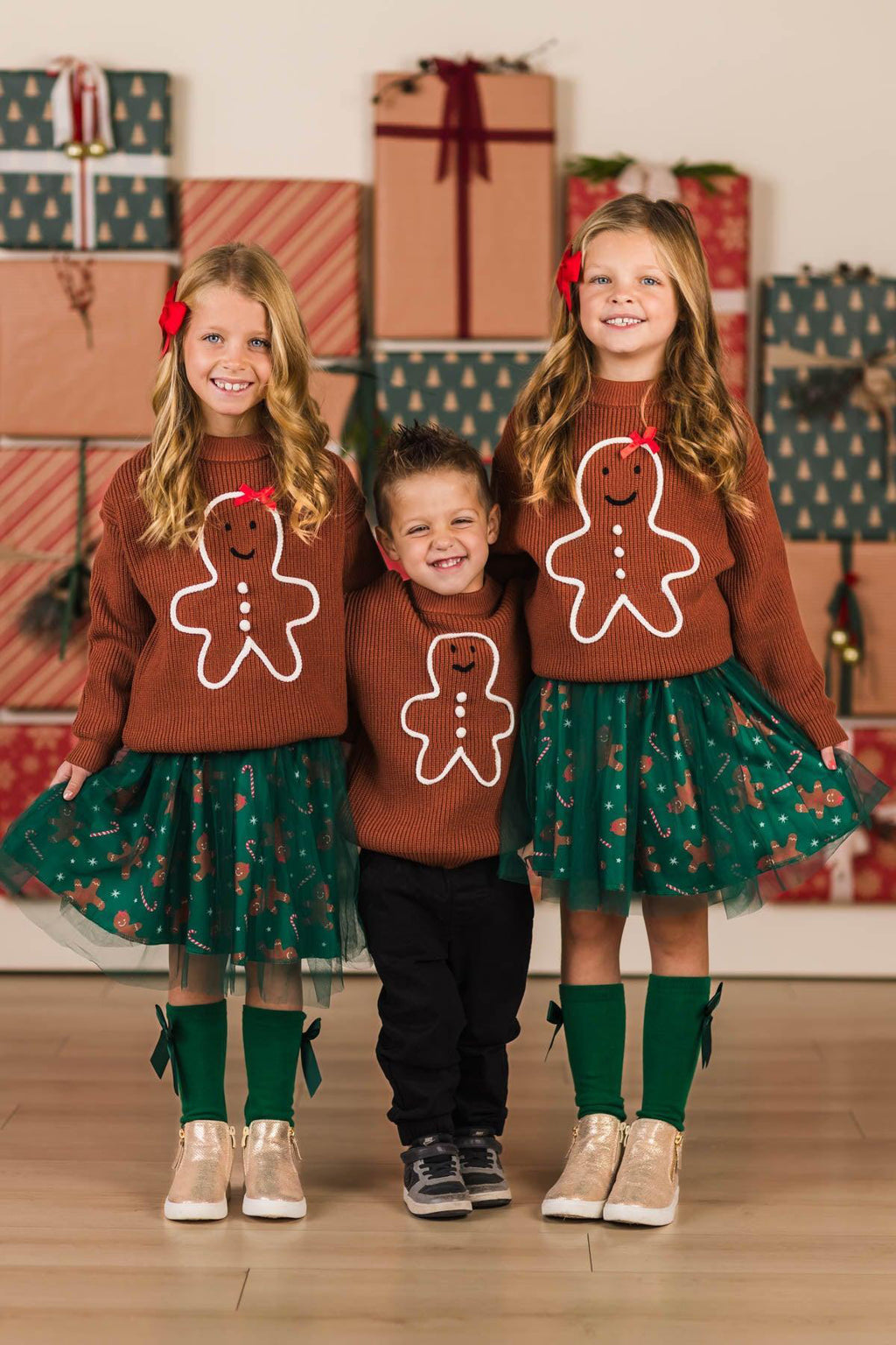 Green Gingerbread Tutu Skirt Set - 6-12 Months - Brown long-sleeve tops with gingerbread appliques paired with green tutus featuring gold star patterns and matching green.