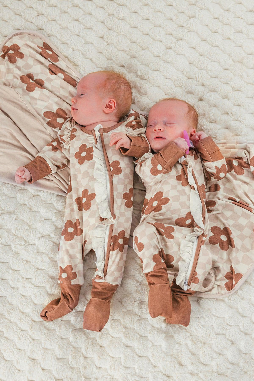 Bamboo Checkered Blossoms Double Sided Blanket | Sparkle in Pink