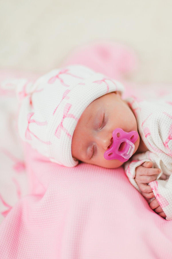 Newborn Baby Blushing Bows Waffle Knit Knot Gown & Hat Set | Sparkle in Pink