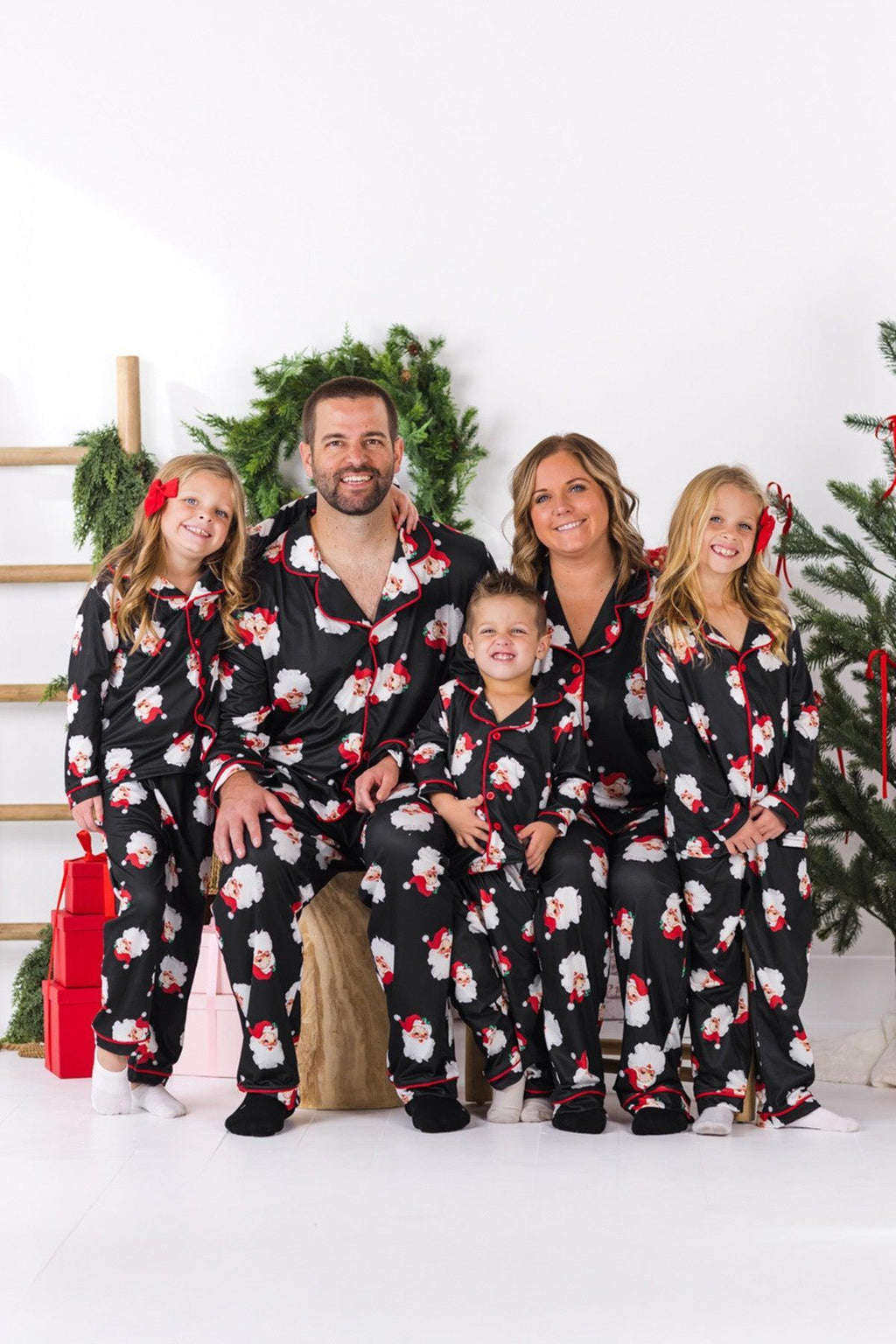 Vintage Santa Family Pajamas - AND PET BANDANA!