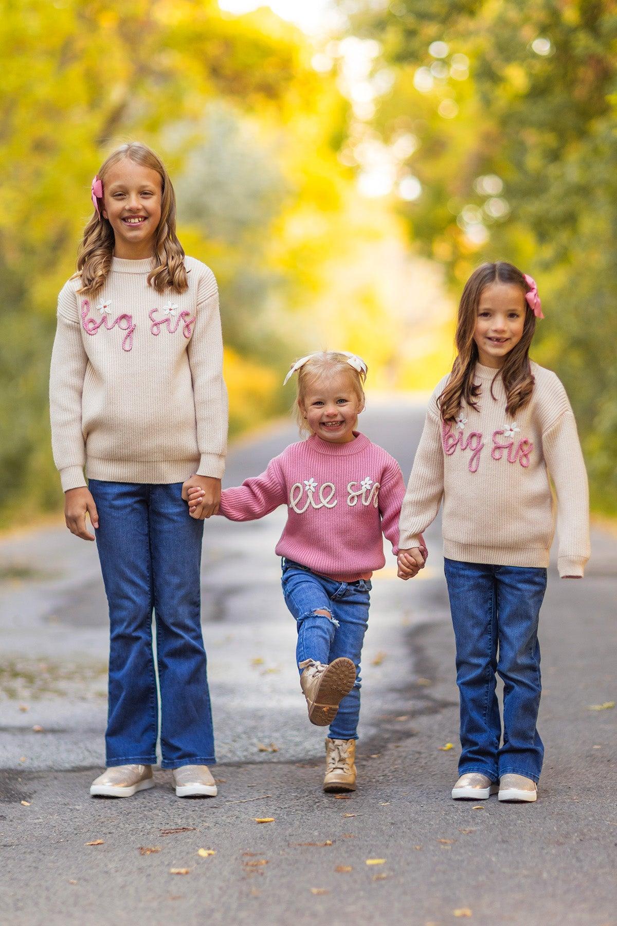 Dear Sisterhood　Wallpaper Combi knit Big Sis, Lil Sis, Big Bro, Lil Bro
