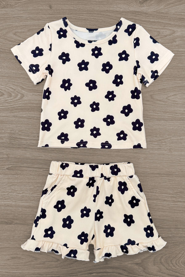 Cream Flower Short Set | Sparkle in Pink