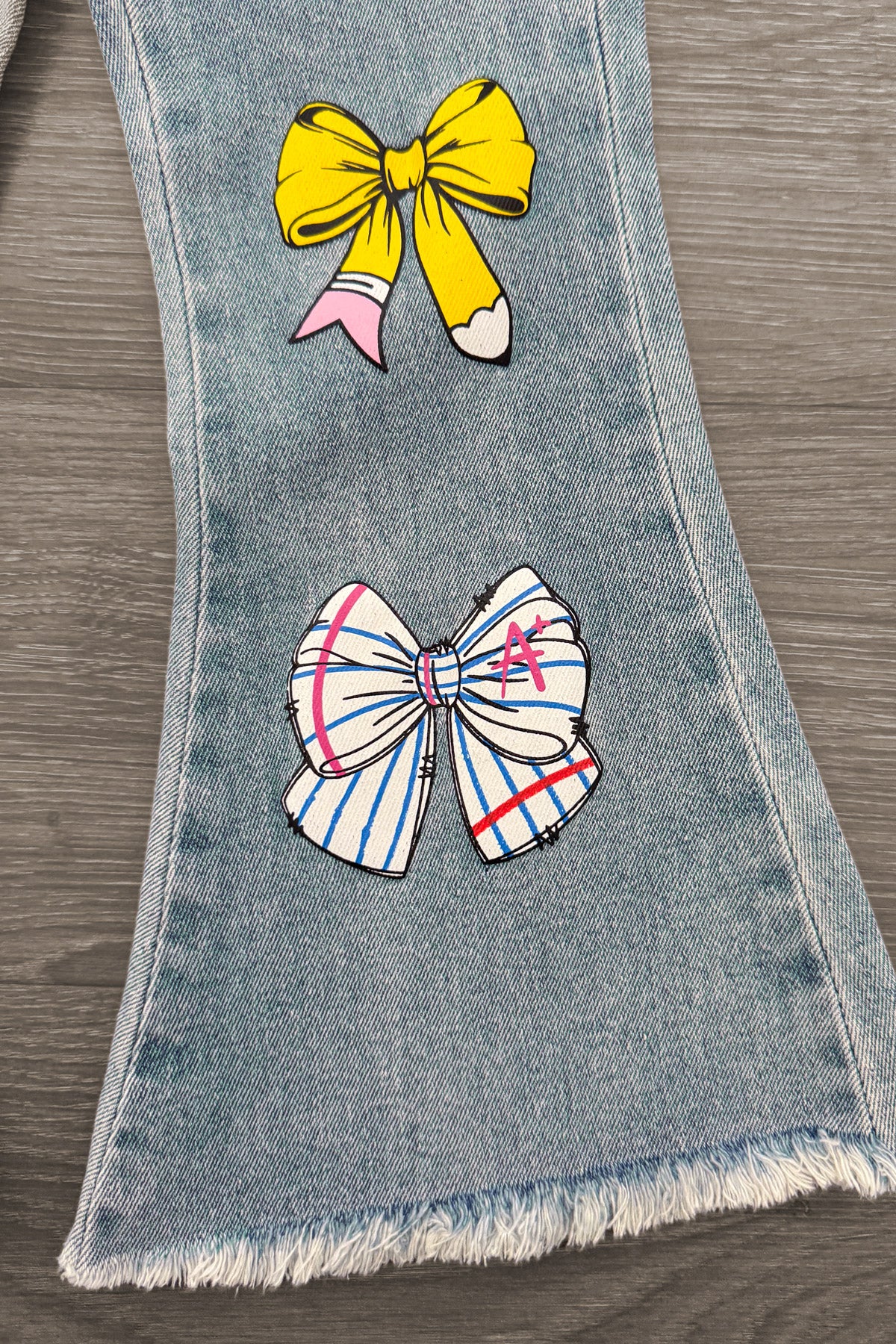 Notebook Bow Flare Denim Pant Set