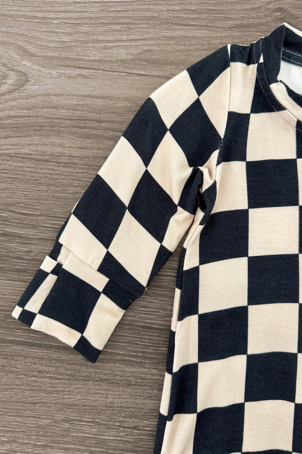 Bamboo Modern Checks Onesie | Sparkle in Pink