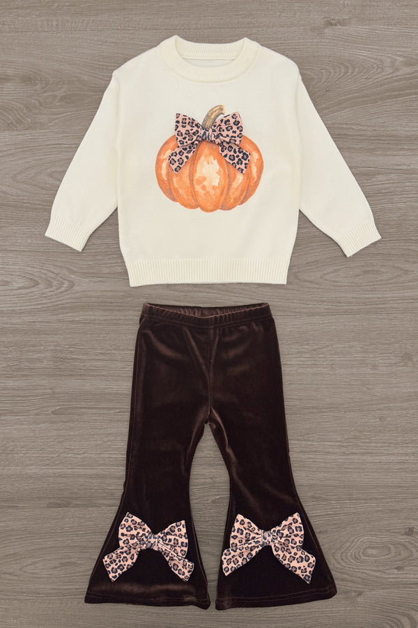 Cheetah Pumpkin Velvet Flare Set - 6-12 Months - Cream long-sleeve top with pumpkin and cheetah bow graphic paired with brown velvet flare pants featuring cheetah print bows