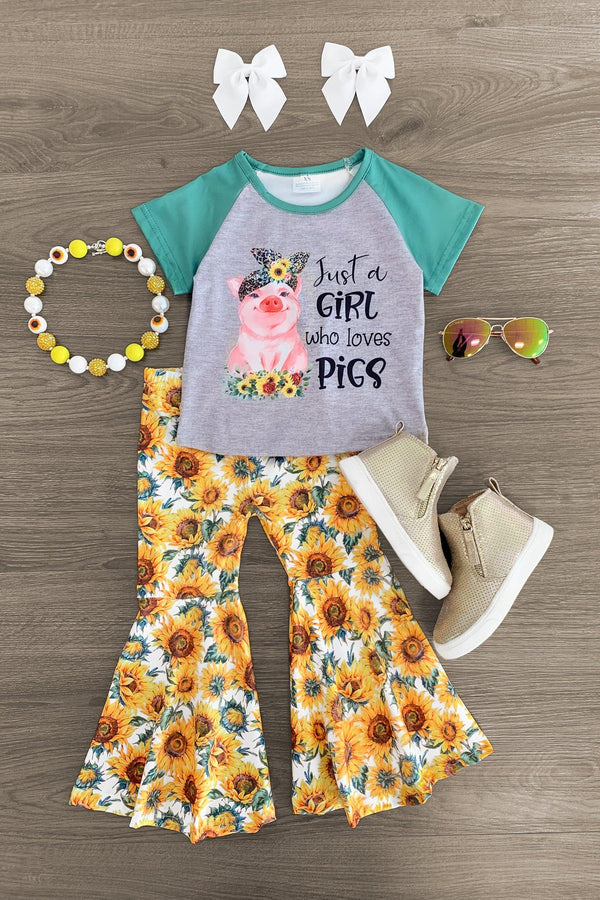 "Just A Girl Who Loves Pigs" Bell Bottom Set - Sparkle in Pink