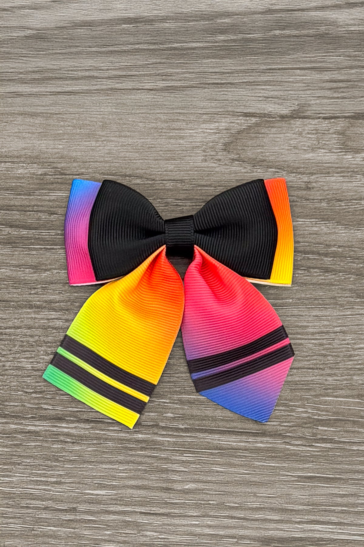 Crayon Trendy Bows - RAINBOW!